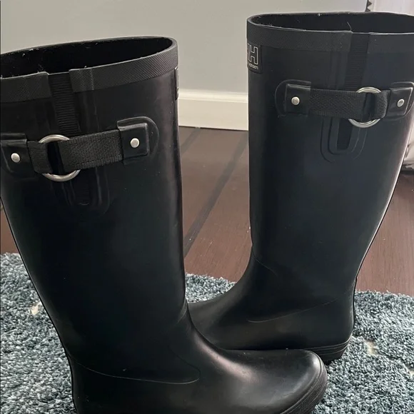Helly Hansen Black Rain Boots - Picture 5 of 8